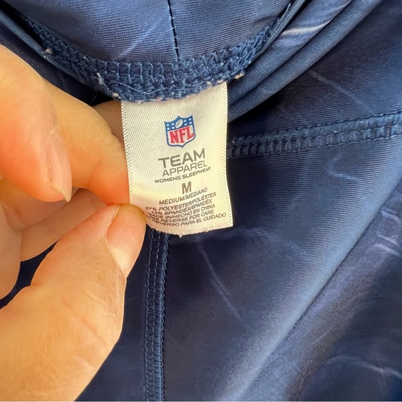 New England Patriots Woman's M Medium Pull On Stretch Leggings by Team Apparel - Picture 3 of 4